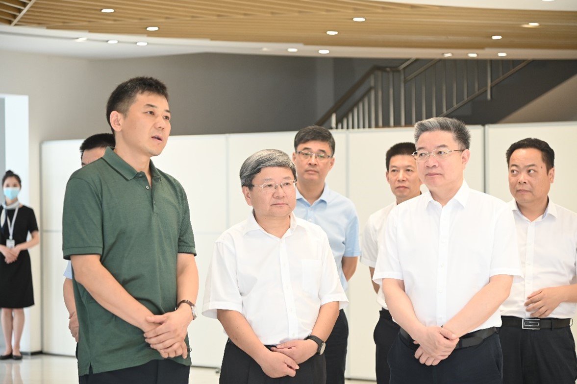 余姚市委书记傅贵荣一行莅临宁波678体育生物调研园区建设