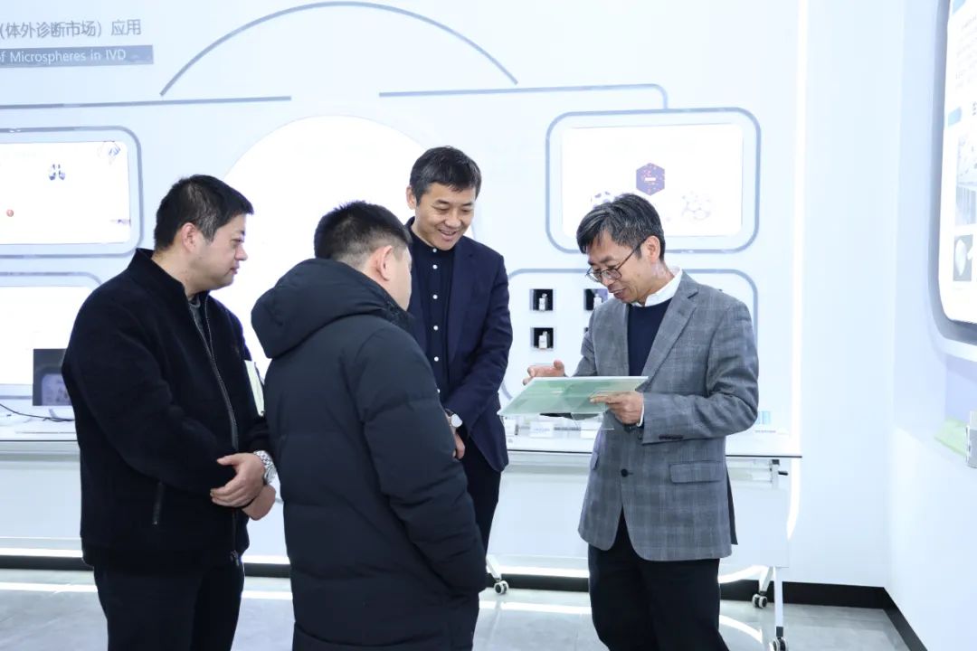 1707186323188083.jpg 1707186323188083.jpg